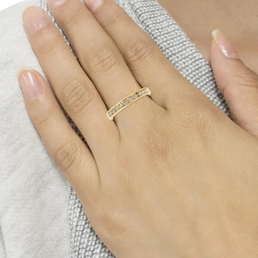 Haus of Brilliance 14K Yellow Gold Channel Set Champagne Diamond Band Ring Sz 5 - Picture 5 of 6